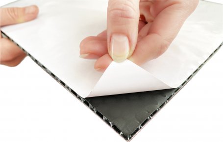 Decidamp CLA is easy to install thanks to its premium Peel 'n Stick backing.